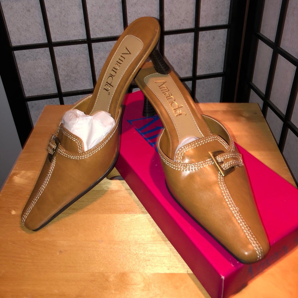 Brown Mules by Amanda 9M